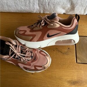 Women’s Nike Air Max 200 Shoes